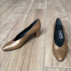 Stuart Weitzman Gold Beads Chunky Heel Pumps.